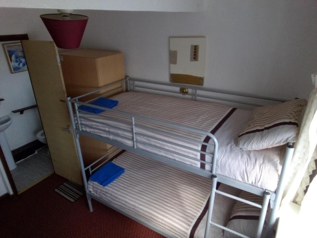 Hotel Myroomz Golden *