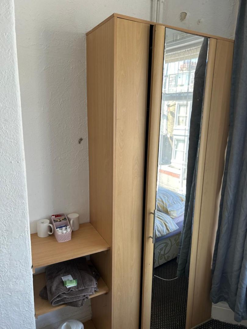 Myroomz Golden * Blackpool